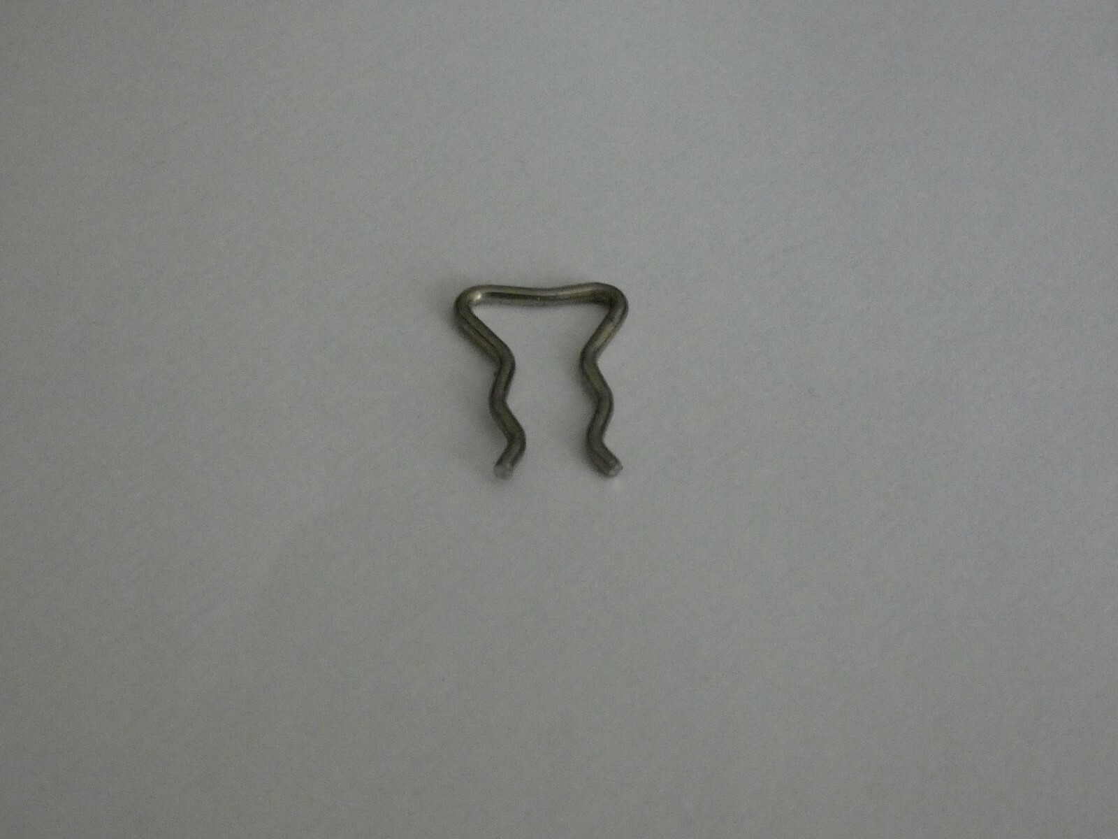 BOSCH COMMON RAIL INJECTOR RETURN LEAK OFF PIPE CLIP. eBay