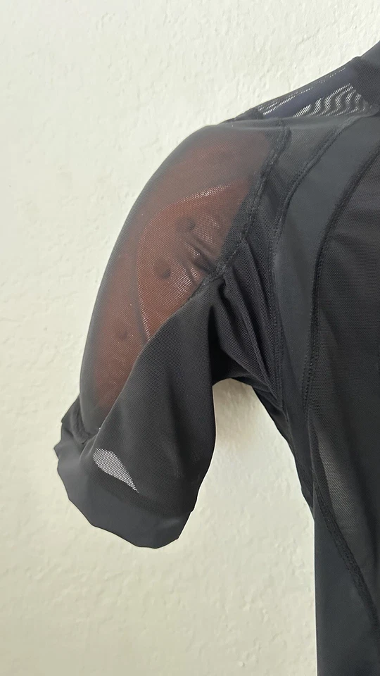 Race Face Bicicleta Bicicleta Flanco Núcleo D3O Protección Negro S Foto 3 de 4