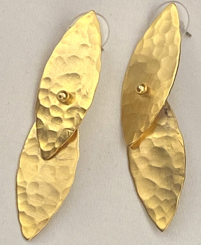 Vintage REPLICA Italy Hammered Gold Tone Articulated Statement