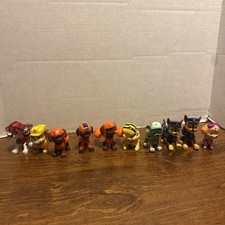 Paw Patrol set of 10 figures