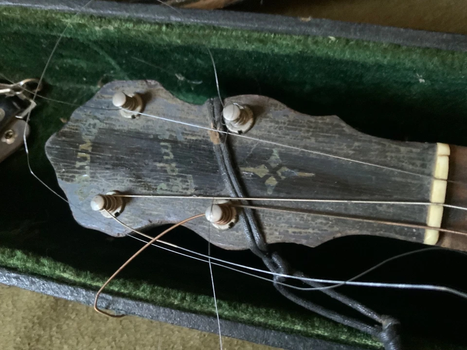 Antique 1920s Ludwig  Banjo w/case - Image 2 of 4
