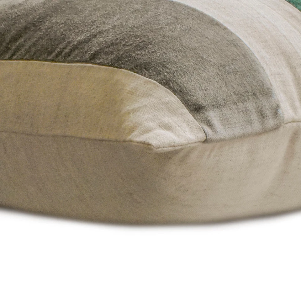 Funda de Almohada Verde Esmeralda, 16"x16" Terciopelo Cojín-Terciopelo Banda Esmeralda Foto 2 de 4