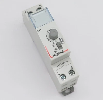 Treppenlichtzeitschalter LEGRAND 412602 Treppenhausautomat 0,5-10min 1S 16A 230V - Bild 1 von 4