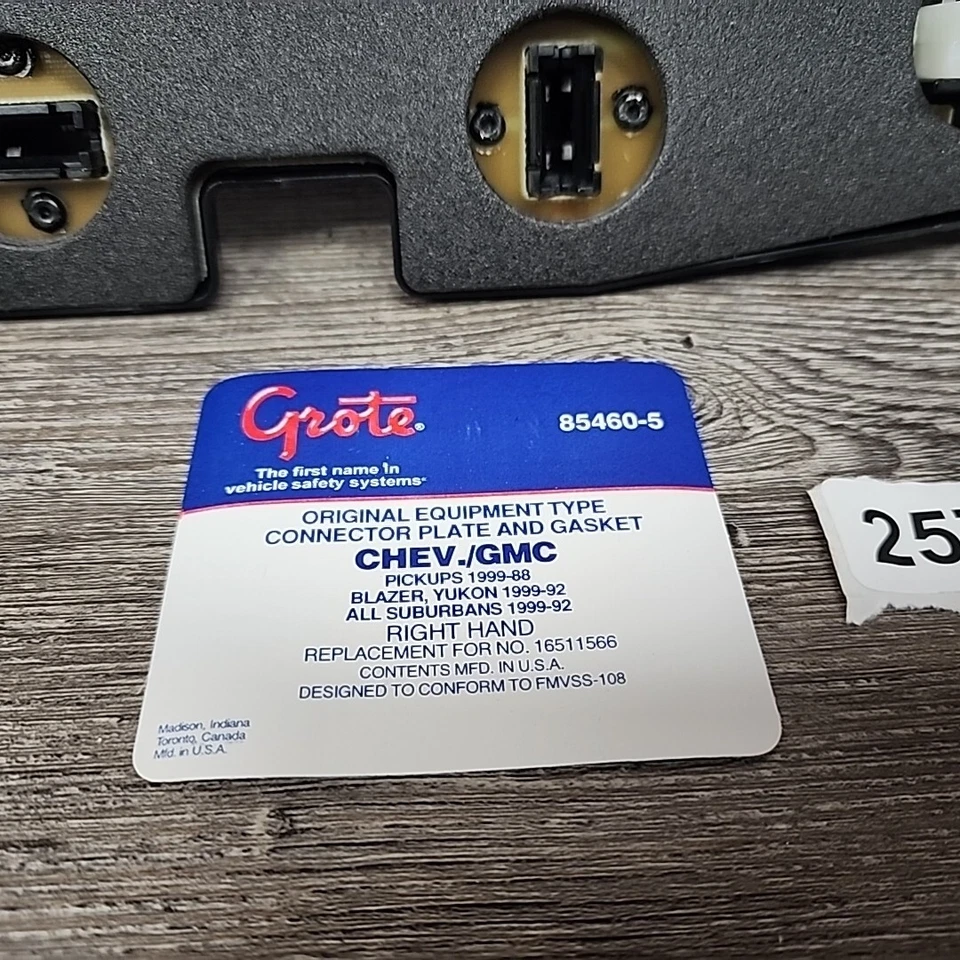 Placa conector luz trasera Grote 85460-5 88-99 C/K camión 92-99 suburbano derecha S Foto 2 de 4