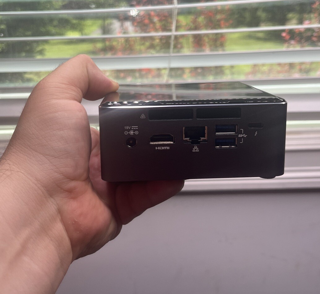 Intel NUC i5 Win10 16Gメモリ SSD250G+HHD1T 楽天市場】intel nuc i5の通販