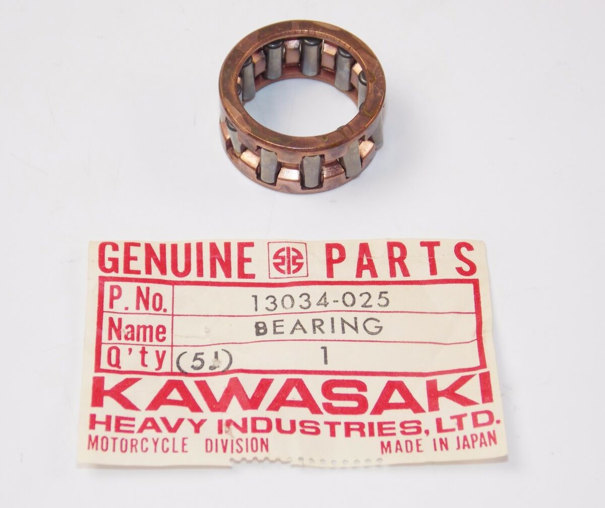 NOS OEM KAWASAKI 1969-1976 G3SS G3TR KV100-A7 BIG END NEEDLE NOS OEM KAWASAKI 1969-1976 G3SS G3TR KV100-A7 BIG END NEEDLE