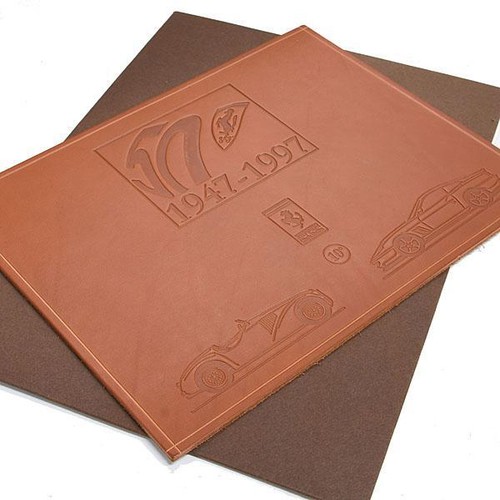 Ferrari 50th Anniversary Leather Relief Made by Schedoni 30×23 cm 1947-1997 New - Picture 9 of 10