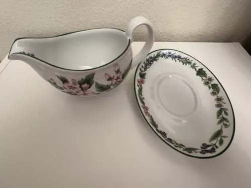 Royal Worcester Worcester Herbs Gravy Boat & Plate Marshmallow/Feverfew Floral