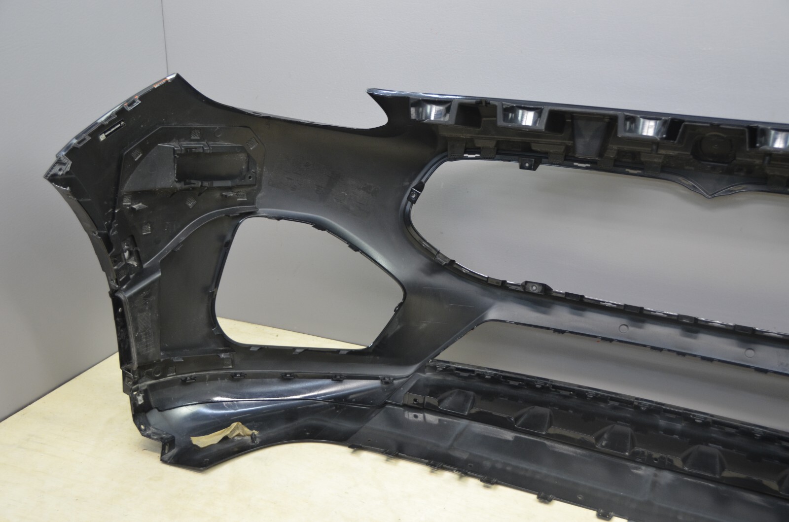 2023 2024 Maserati Grecale Front Bumper Cover 670157345 OEM 23 24