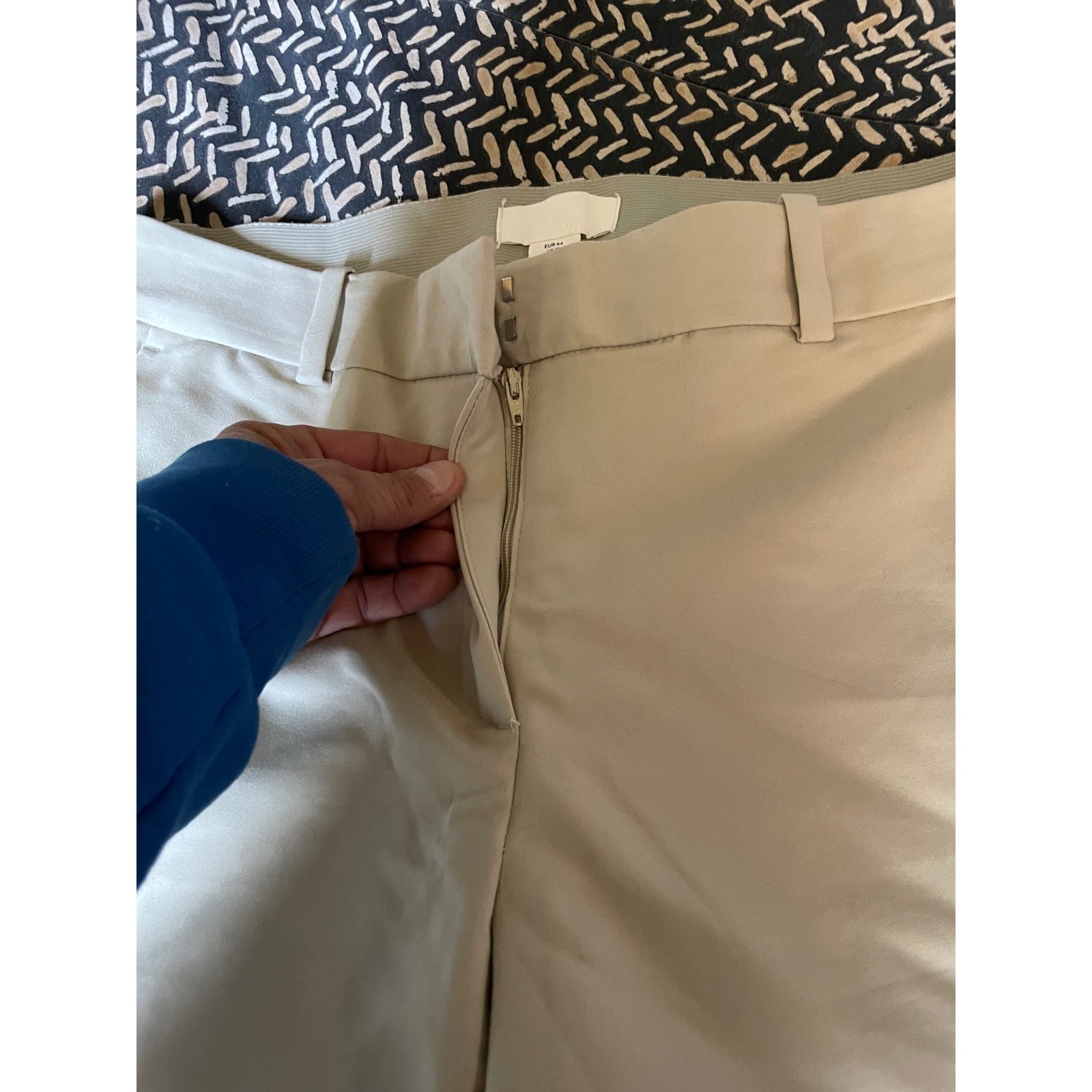 H&M Beige US 12 Straight Leg Ankle Pants Career Casual Modern thumbnail 3