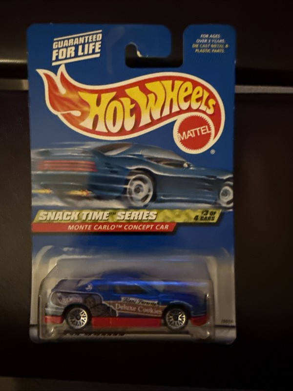 2000 Hot Wheels Snack Time Series Monte Carlo Concept Car #15 Blue