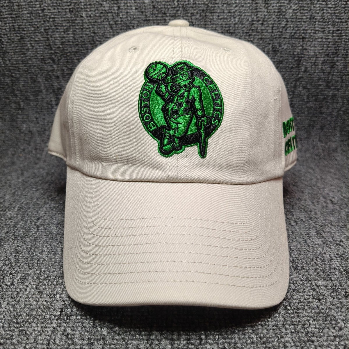 Mitchell & Ness Boston Celtics White Strapback Cap NBA Hat OS