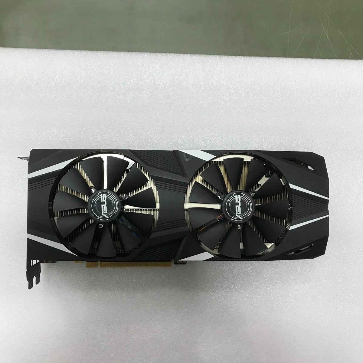 中古美品★ASUS GEFORCE RTX DUAL-RTX2080TI 11G 14-126-247-V02_1024x.jpg?v=