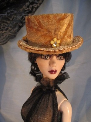 Crushed Gold a Short Top Doll Top Hat by Peggy Feltrope For Fashion Dolls.