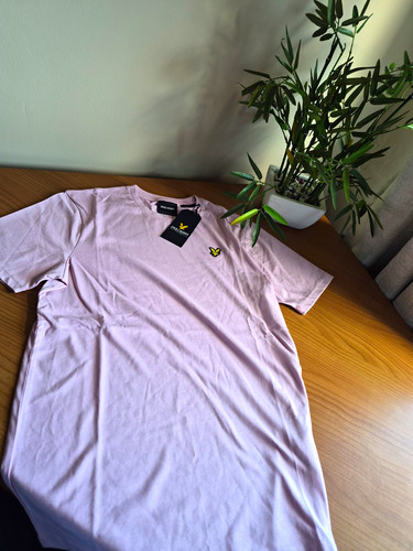 Lyle & Scott, Lyle & Scott Vintage Men's Pink Solid Logo Crew Neck Short Sleeve T-Shirt Small