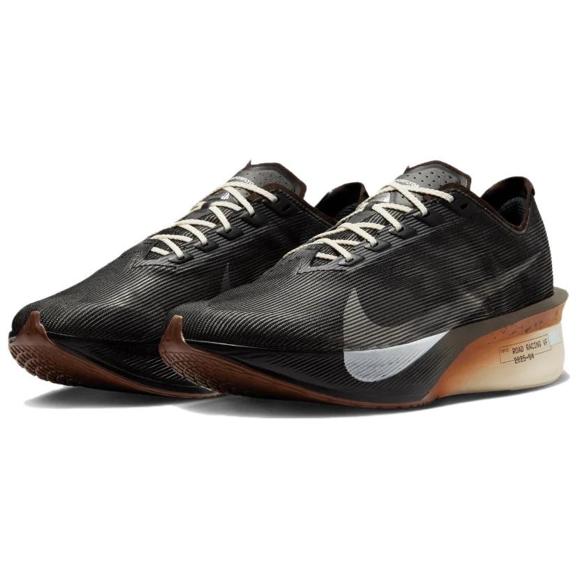 スパイク・シューズ Nike ZOOMX VAPORFLY NEXT 4 PRM Nike Vaporfly 4 Women's Road Racing Shoes. Nike.com