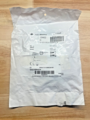 Allen Bradley 42CA D1MPAE D4 Photoelectric Sensor Diffuse 18mm 0 100mm Range PNP