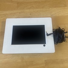 Digital Living 7" digital photo frame. TESTED Pre-Owned