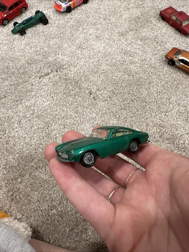 Vintage MATCHBOX Series No.75 Ferrari Berlinetta Made in England by Lesney