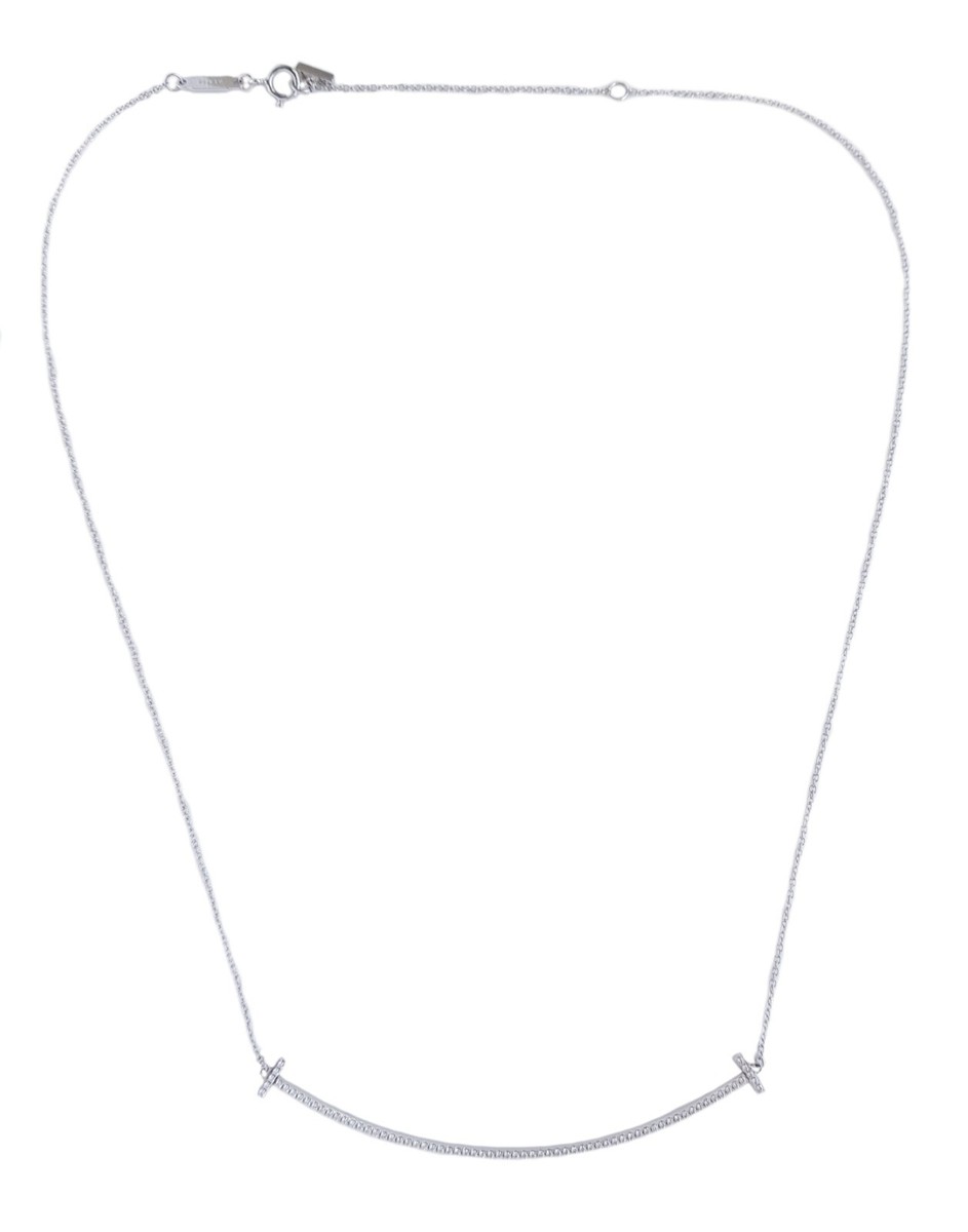 Tiffany & Co 750 (Gold) Large Smile T Diamond Necklace 18