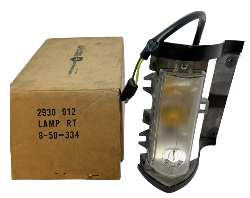 1969 Chrysler Imperial Front Right Side Parking Light Lamp