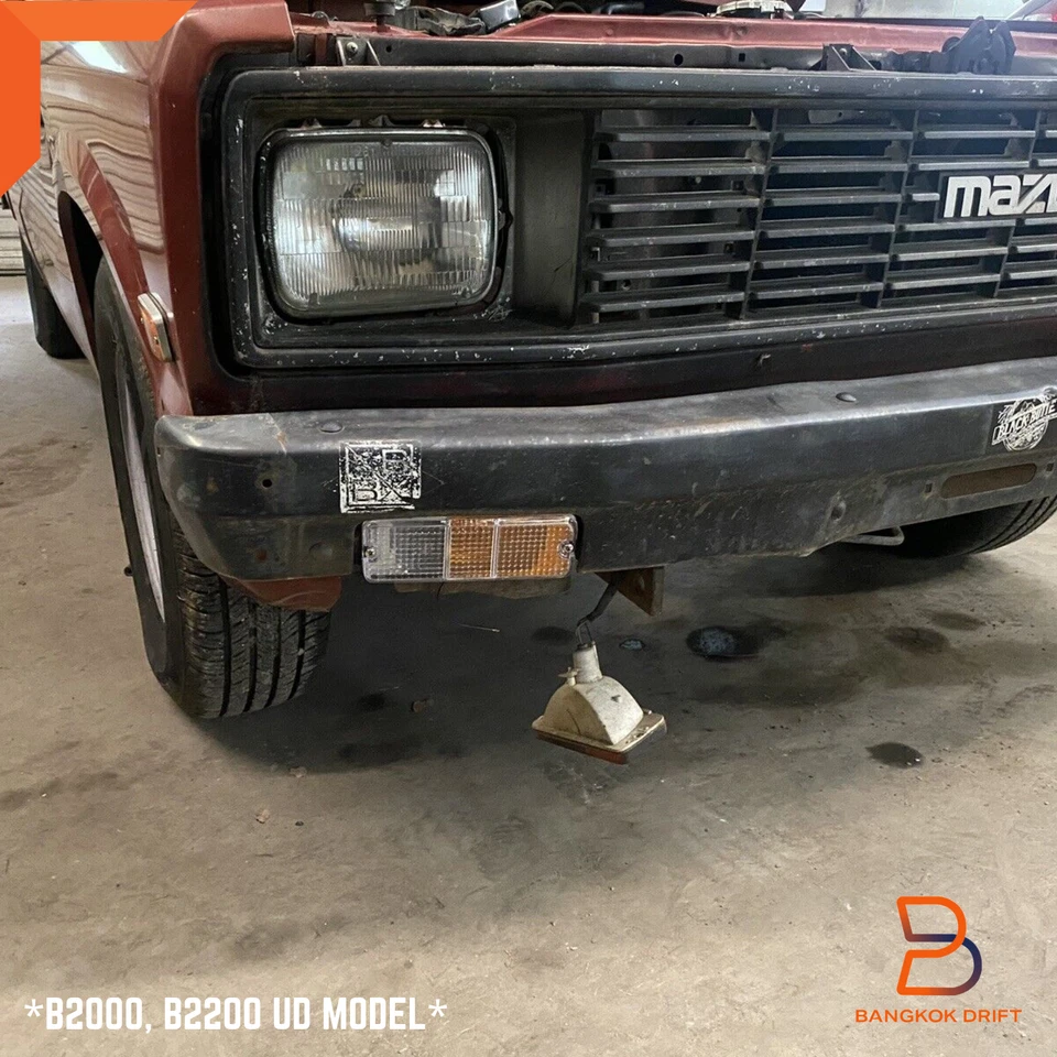 Pair Front Bumper Turn Signal Light​ For Mazda B2000 B2200 80-85 Familia Ute - Image 3 of 4