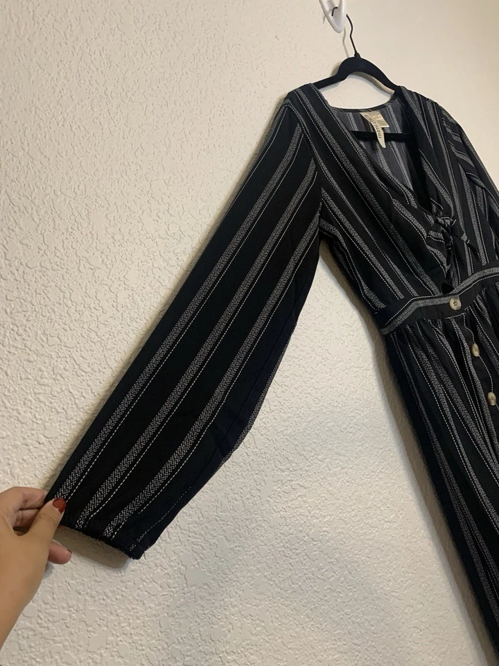 Vestido Mimi Chica Mujer Talla XS Ajuste Acampanado Negro Rayas Manga Larga Cuello en V Foto 3 de 4