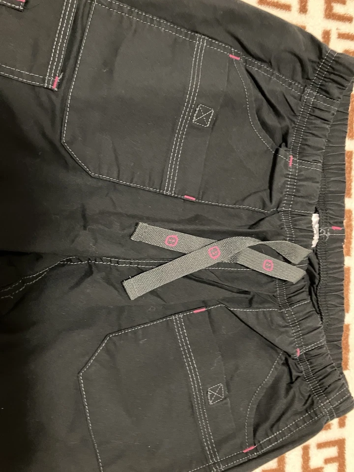 Lote de 4 Exfoliantes Mujer Talla Pequeña Cherokee Negro Y Gris y WonderWink Flex Foto 4 de 4