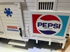 Foto 11 di 14