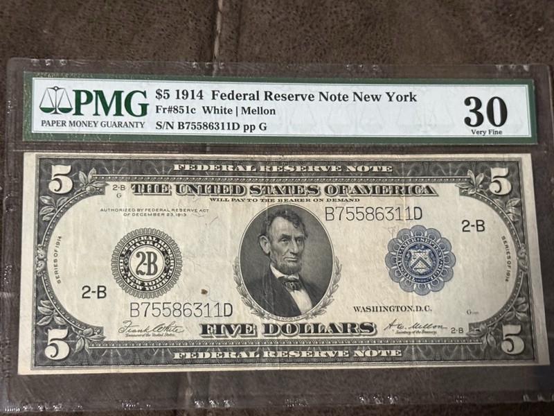 PMG 30 EPQ 1914 $5 Federal Reserve Note Banknote - Cert 1600303-018