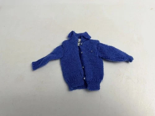Vintage Barbie #957 Knitting Pretty BLUE KNIT SWEATER 1962 fashion cardigan