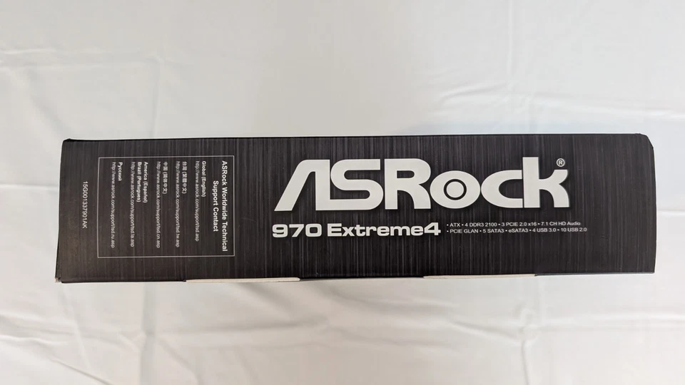ASRock 970 Extreme4, AM3/AM3+, Placa-mãe AMD, AMD Sempron 145, 4GB DDR3 - Imagem 3 de 4