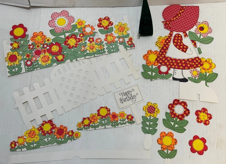 Centro de mesa de cumpleaños vintage Hallmark Plan A Party Little Miss Sunbonnet Foto 3 de 4