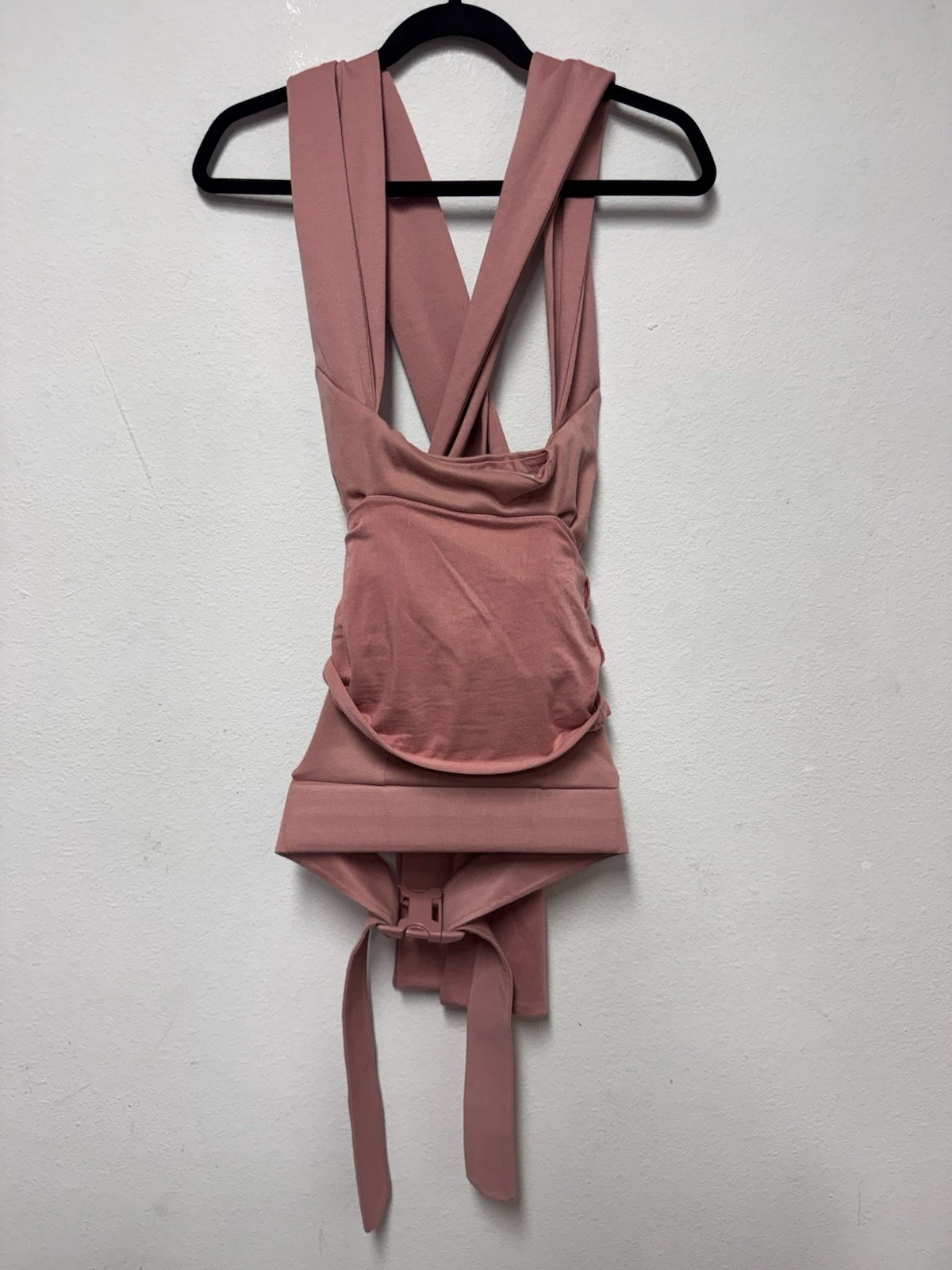 Lalabu Baby Wrap Carrier for Comfortable Hands-Free Support In Pink
Opens in a new window or tab