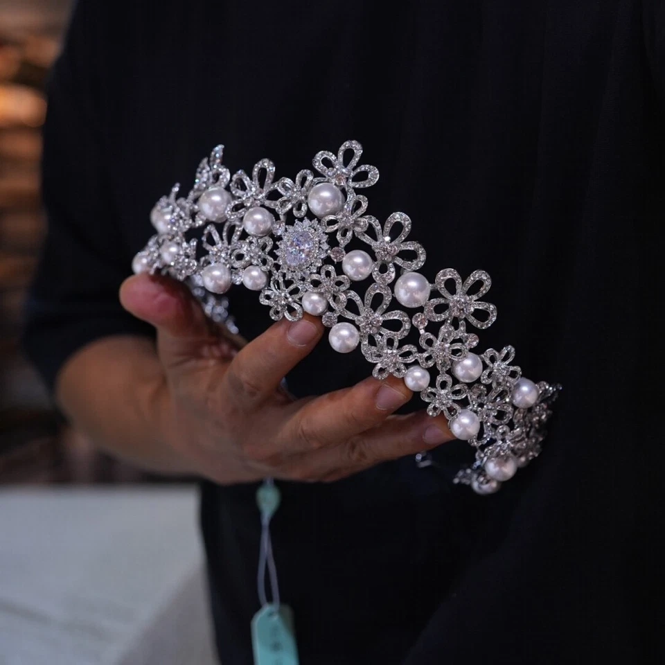 Tocado de boda coronas de diademas de novia románticas de cristal y perlas con flores europeas Foto 4 de 4