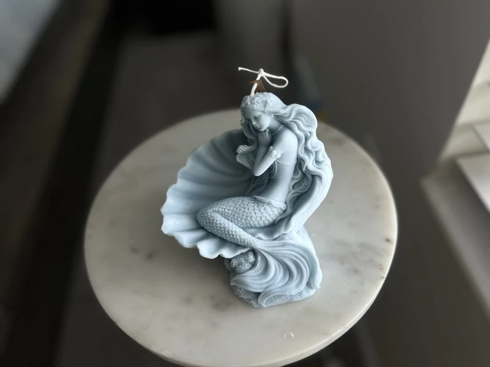 Mermaid Candle, Soy Wax Candle, Beach Vibe decor, Handmade Candle, Trending - Image 2 of 2