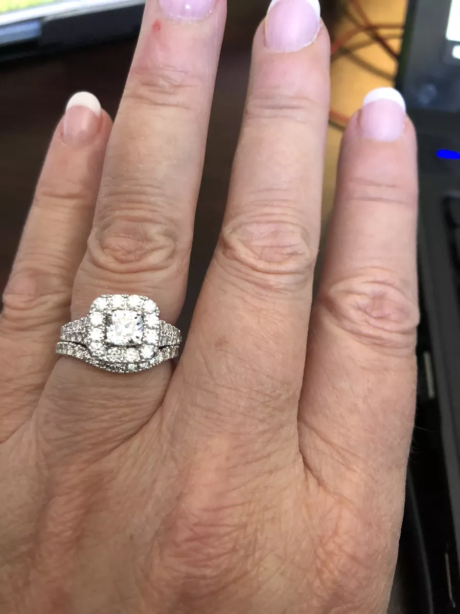 Neil lane cushion shop cut diamond ring