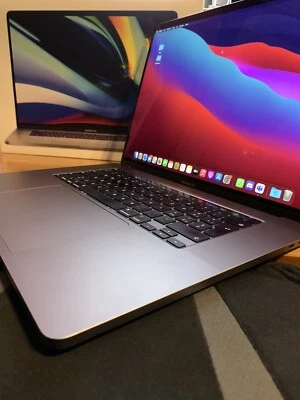 APPLE MACBOOK PRO 15.6" TOUCHBAR 2016 i7 SSD RAM 16GB TASTIERA ITALIANA BIG SUR