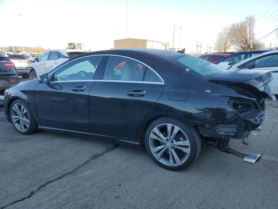 Б/у топливный насос подходит: 2015 Mercedes-Benz Mercedes cla-class 156 тип насоса в сборе - Изображение 2 из 4