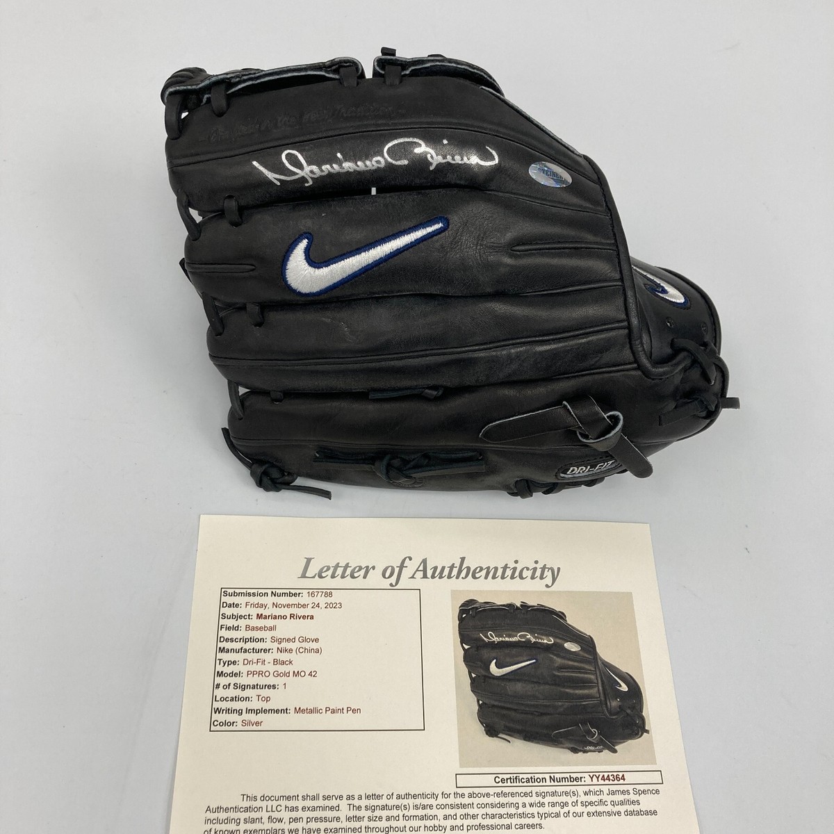 Mariano Rivera Signed Authentic Nike Game Model Baseball Mariano Rivera Signed Authentic Nike Game Model Baseball