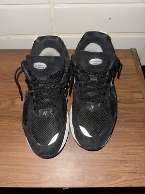 Size 10 - New Balance 2002 R Low Protection Pack - Black Grey SEND BEST OFFER