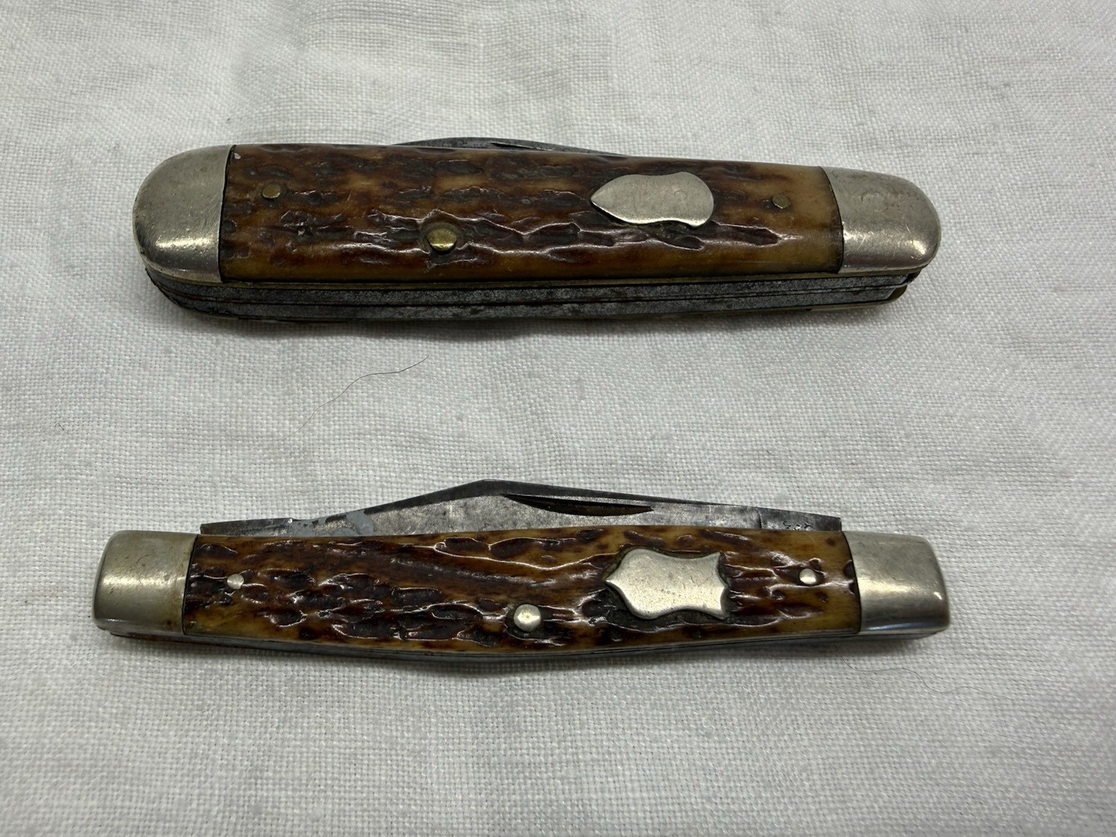 2 Vintage Cattaraugus Little Valley N.Y. #22479 & #22299 Brown Bone Jack Knife