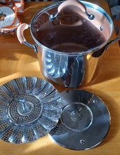 Cooks Essentials 8 Qt Non Stick Stock Pot Aluminum with Glass Lid-Steamer NEW