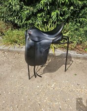 Albion SLK Dressage Saddle 17.5"