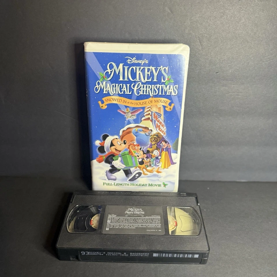 Disneys Mickeys Magical Christmas- Snowed In At The House Of Mouse Foto 3 de 3