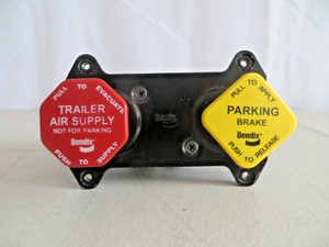 Bendix 800516 Mv 3® Air Brake Manifold Control Dash Valve