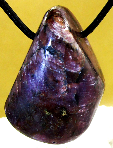 Echter  RUBIN  XL Trommelstein  gebohrt   EDELSTEIN  ANHÄNGER   22 gramm   Nr.23 - Bild 2 von 2