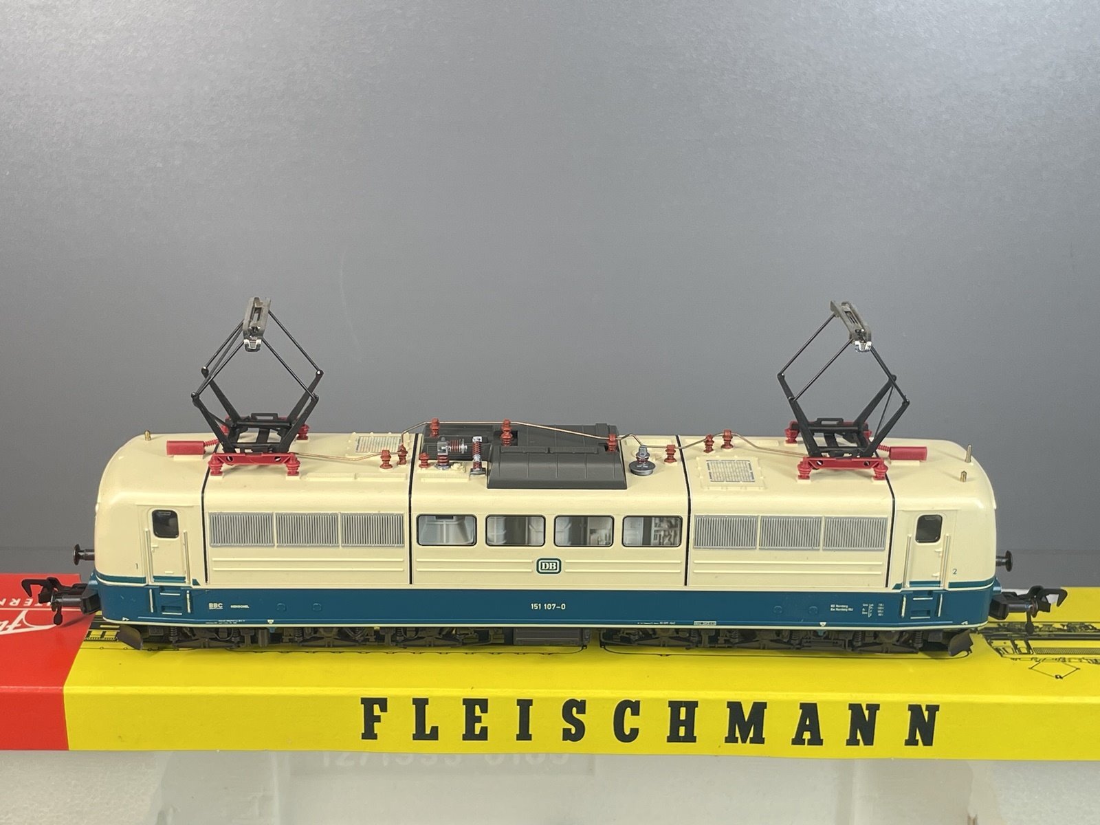 Bild 2 von 4