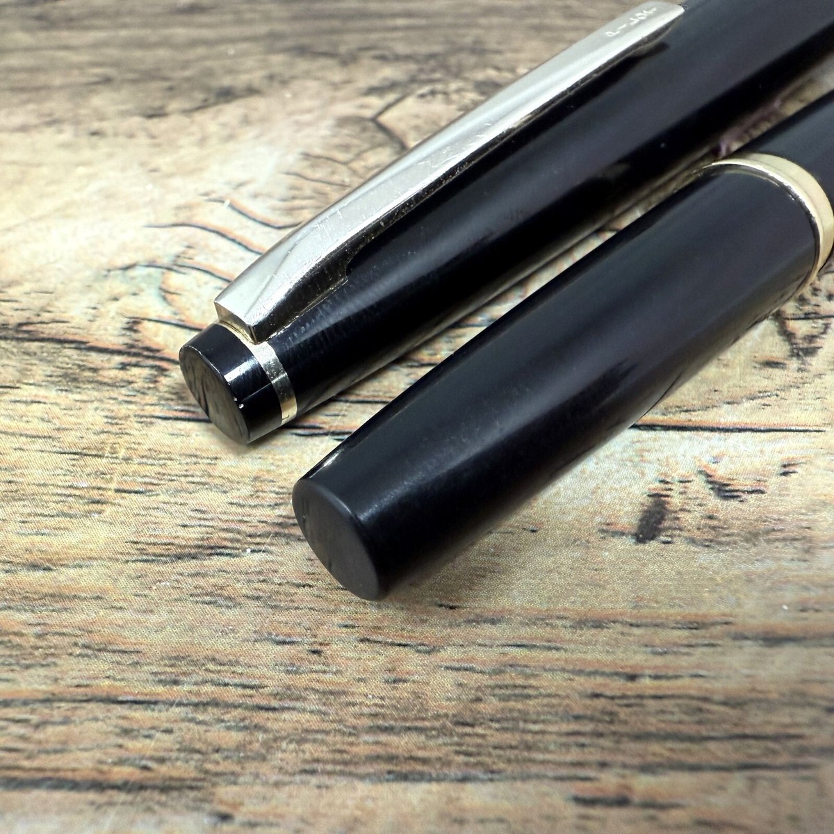 PILOT ELITE 18K-750 Nib F BLACK FOUNTAIN PEN VINTAGE BLACK JAPAN