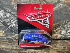 DISNEY PIXAR CARS 3 DIRT TRACK FABULOUS HUDSON HORNET #51 TOY CAR 2017 MATTEL C1